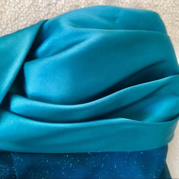 Jump Apparel Peacock Blue Strapless Mini Dress - Picture 2 of 8